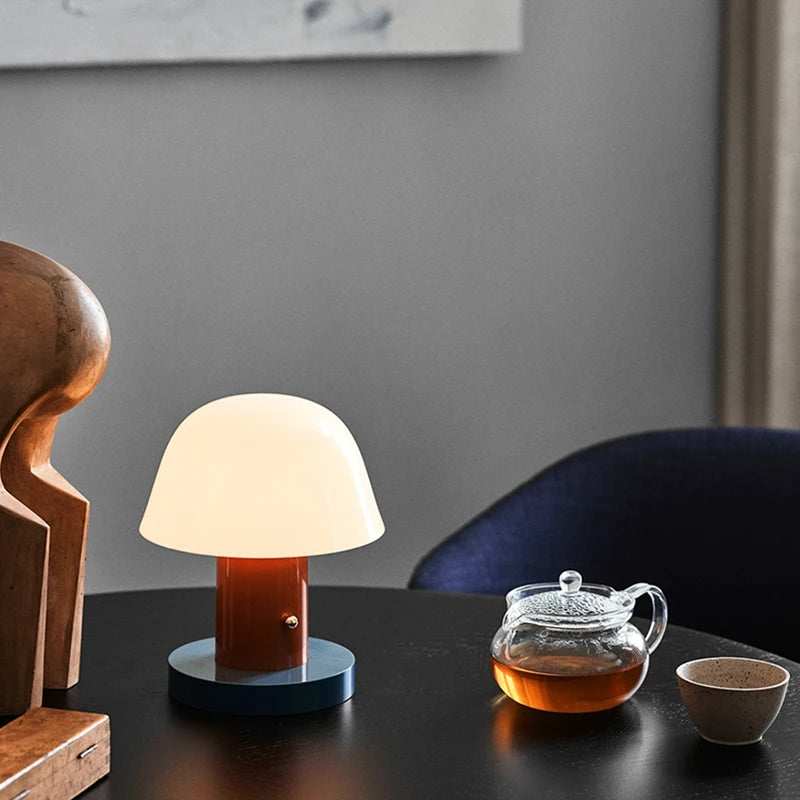 Piano-Coat Mushroom Touch Lamp