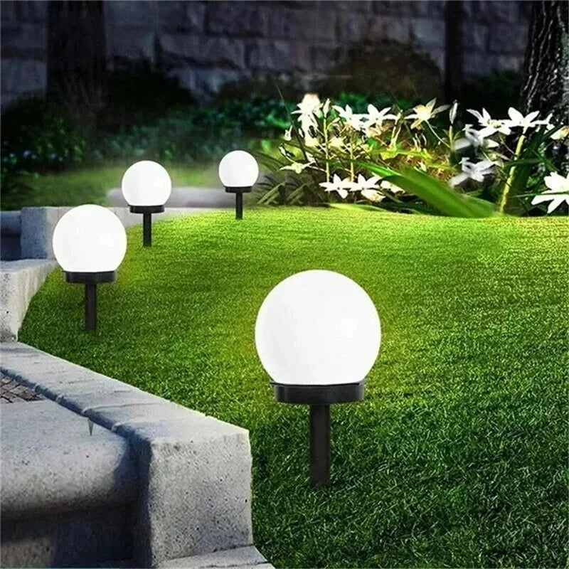 Solar Glow Ball Garden Light