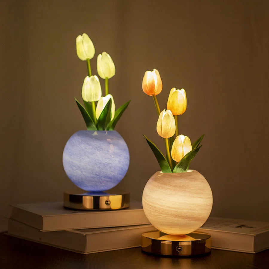 Tulip Bouquet LED Touch Lamp