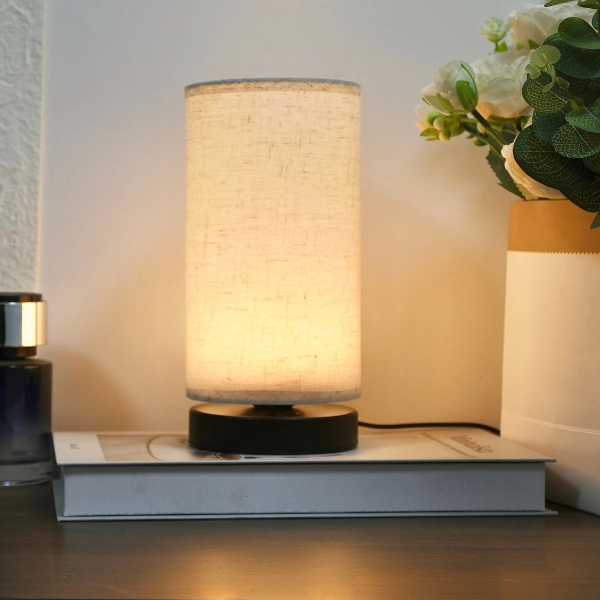 Nordic Fabric USB Table Lamp