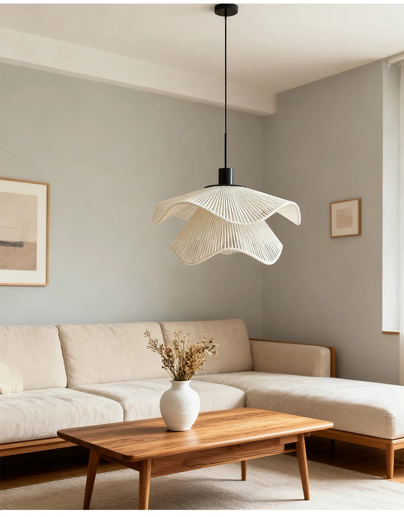 Rattan Flower Pendant Light